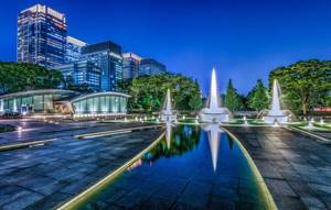 Wadakura Fountain Park is a beautiful attraction in the city of Tokyo.