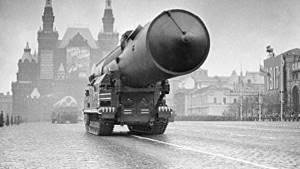 A strategic missile complex passes through Red Square