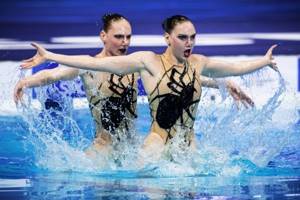 “We forbid you to think in Russian.” Russian synchronized swimmers were left without bears on their swimsuits 